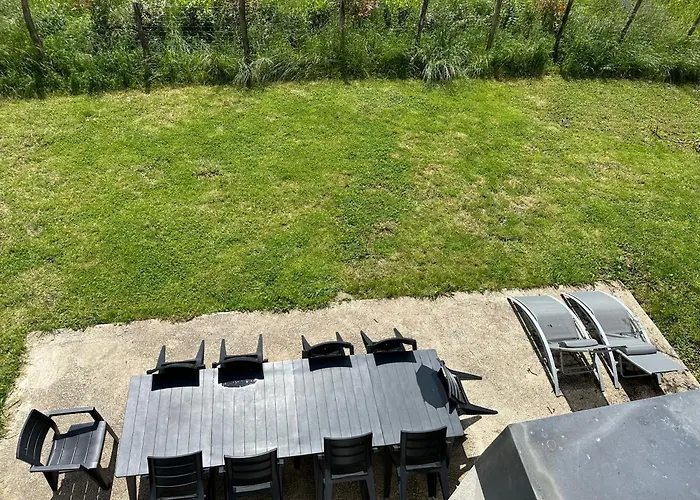 Holiday home Maison Eco-chic 4 Proche Et Troyes Jardin Wifi Nigloland *