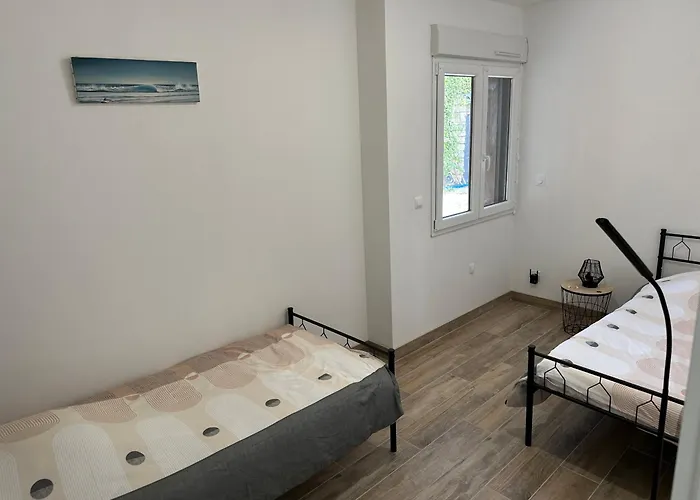 Holiday home Maison Eco-chic 4 Proche Et Troyes Jardin Wifi Nigloland